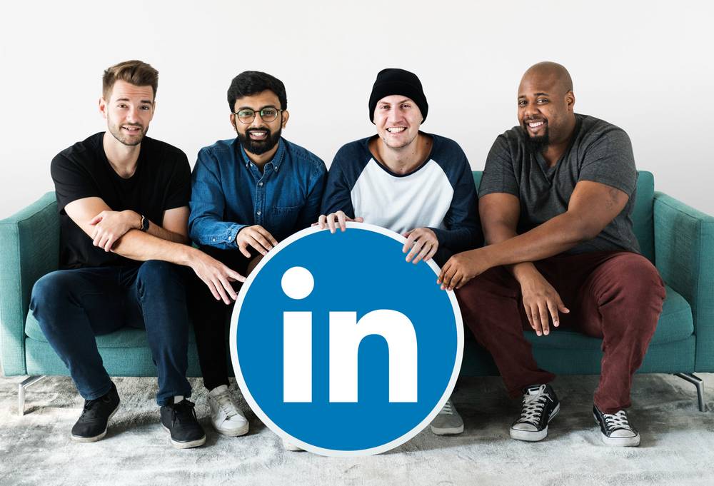 Level Up Your Job Hunt: How to Optimize Your LinkedIn Profile for 2024 1 49362